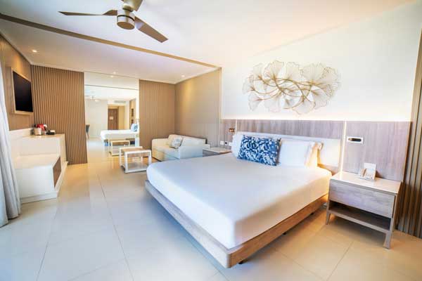 The Diamond Club™ Honeymoon Suite at Royalton Punta Cana