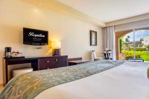 Luxury Room - Family Area - Royalton Punta Cana Resort & Casino - All Inclusive